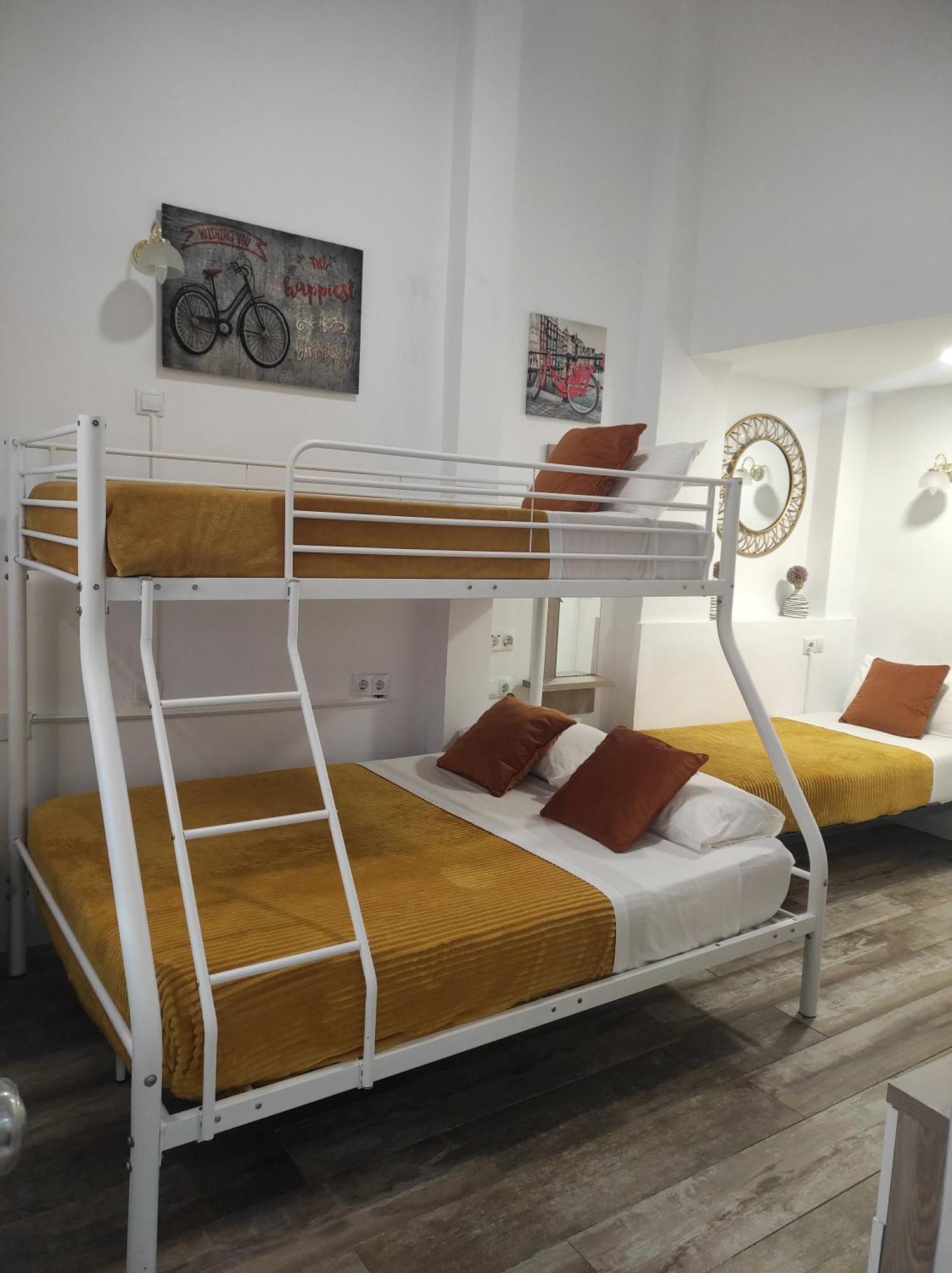 Hostal Olozaga Аликанте Екстериор снимка