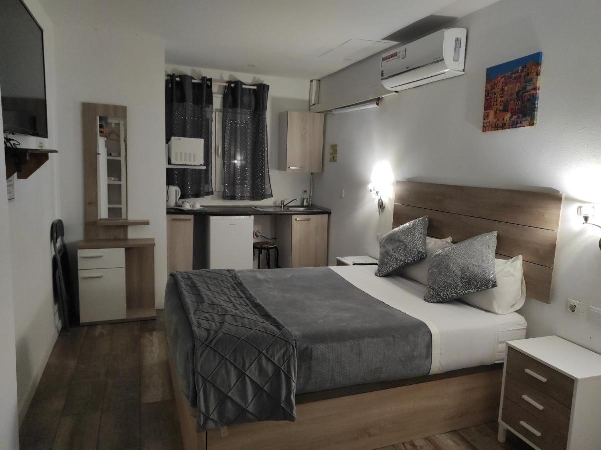 Hostal Olozaga Аликанте Екстериор снимка